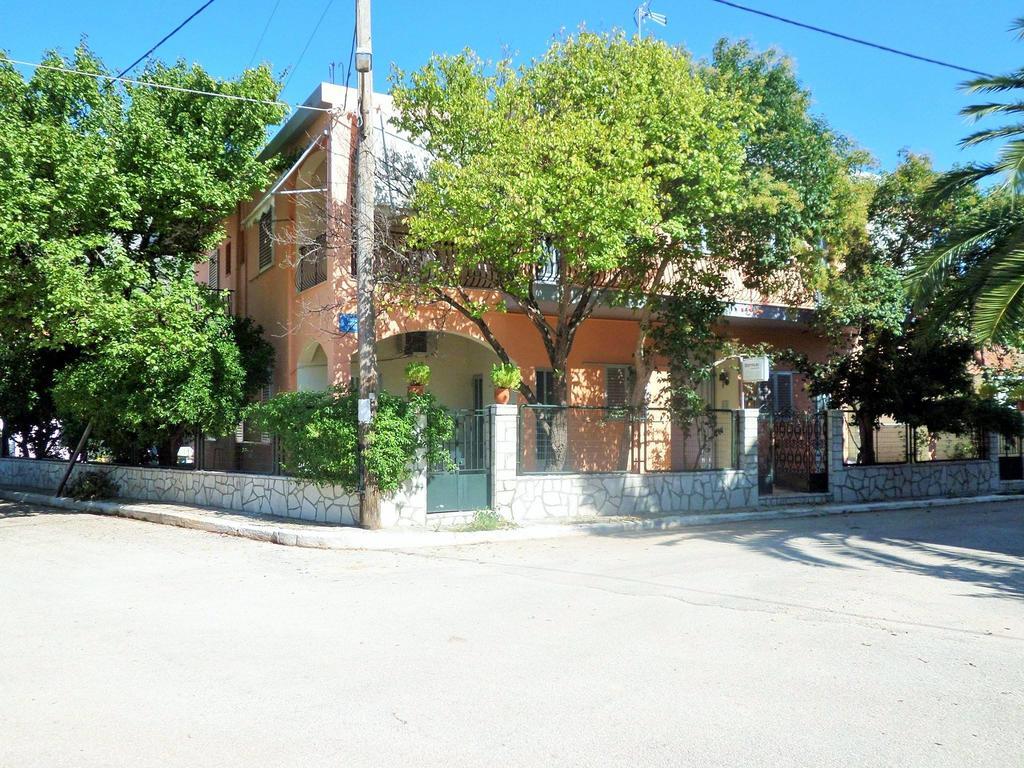 Stamoulis Apartments Agia Efimia Exterior foto